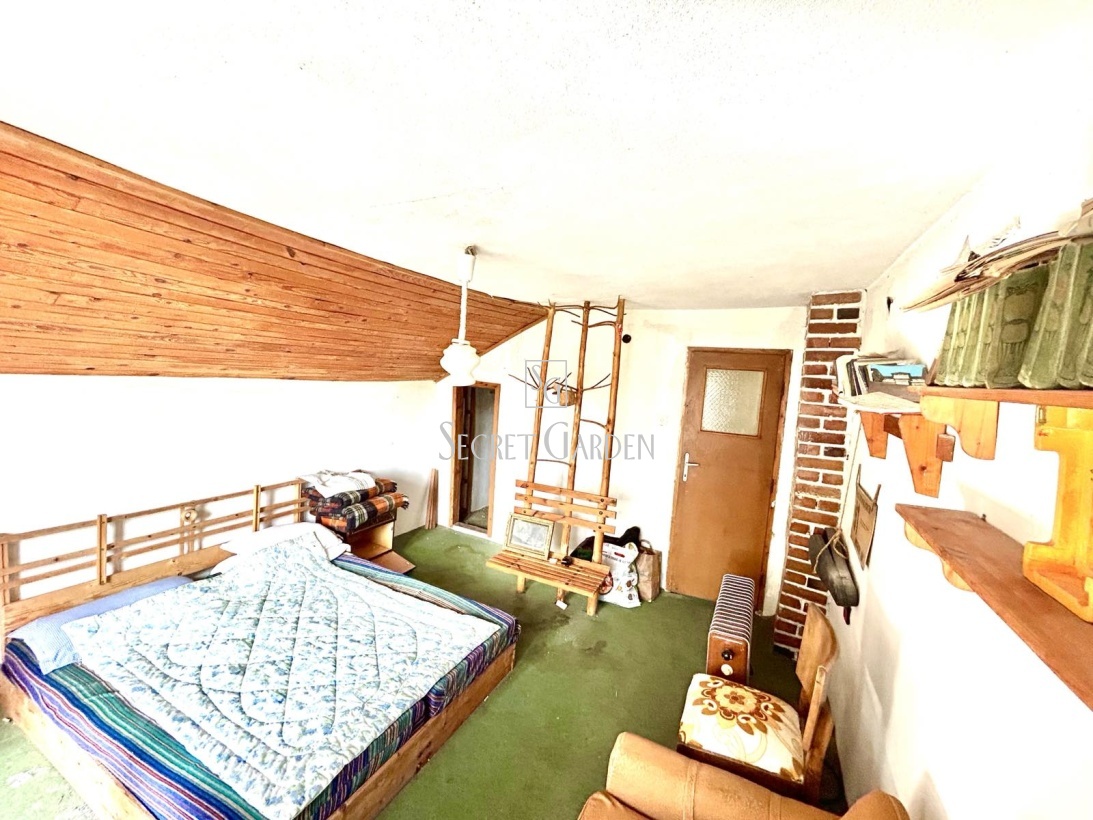 с. Долни Окол; м-т Ренов дол, 3 Bedrooms Bedrooms, ,1 BathroomBathrooms,Къща,За продажба,2,1071