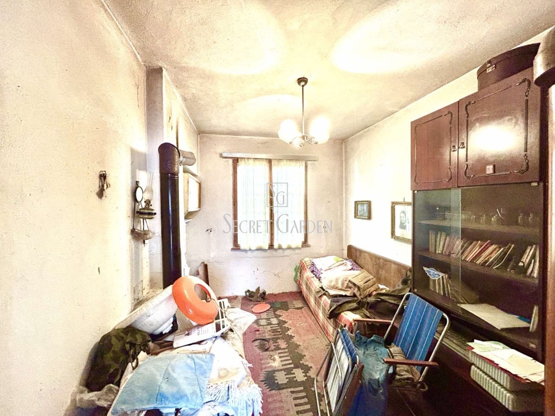 с. Долни Окол; м-т Ренов дол, 3 Bedrooms Bedrooms, ,1 BathroomBathrooms,Къща,За продажба,2,1071