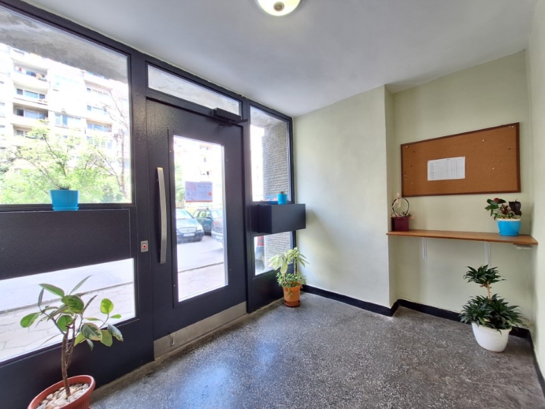 ул. Иван Хаджиенев, София, 2 Bedrooms Bedrooms, 0 ,1 BathroomBathrooms,Апартамент,За продажба,ул. Иван Хаджиенев,7,1096