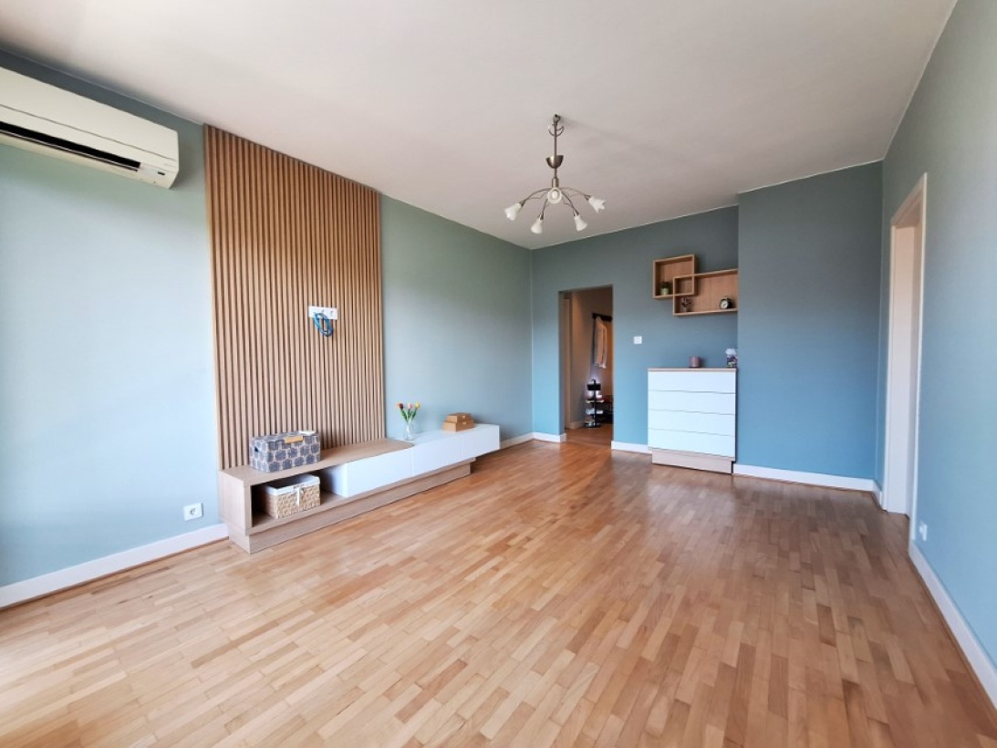 ул. Иван Хаджиенев, София, 2 Bedrooms Bedrooms, 0 ,1 BathroomBathrooms,Апартамент,За продажба,ул. Иван Хаджиенев,7,1096