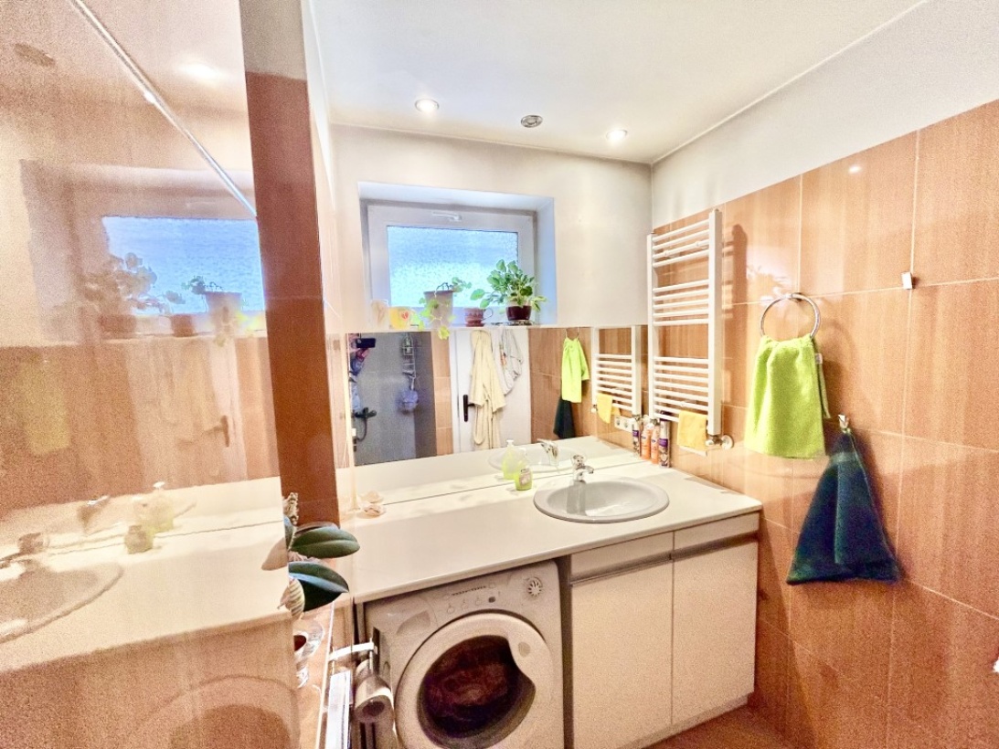 ул. Българска легия, София, 1 Bedroom Bedrooms, 0 ,1 BathroomBathrooms,Апартамент,Продадено,ул. Българска легия,1,1039